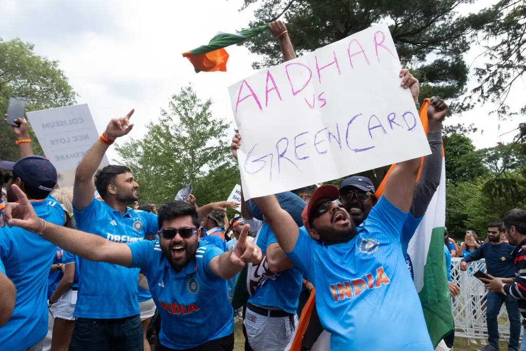 Aadhar Card vs Green Card