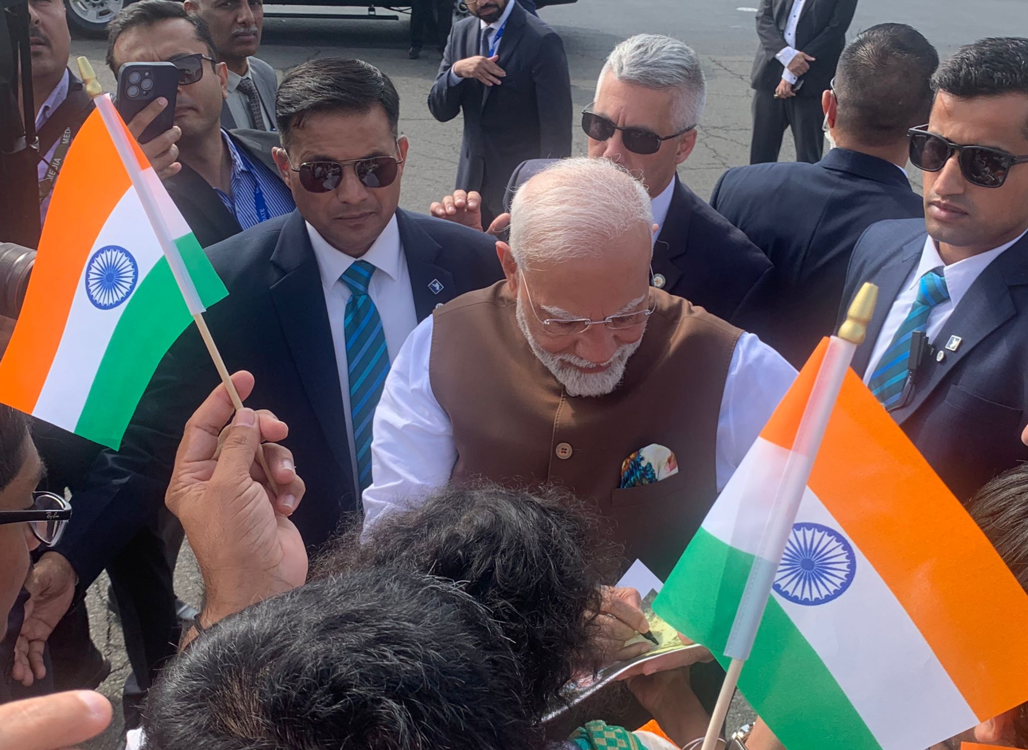 Modi Meeting Indian Diaspora